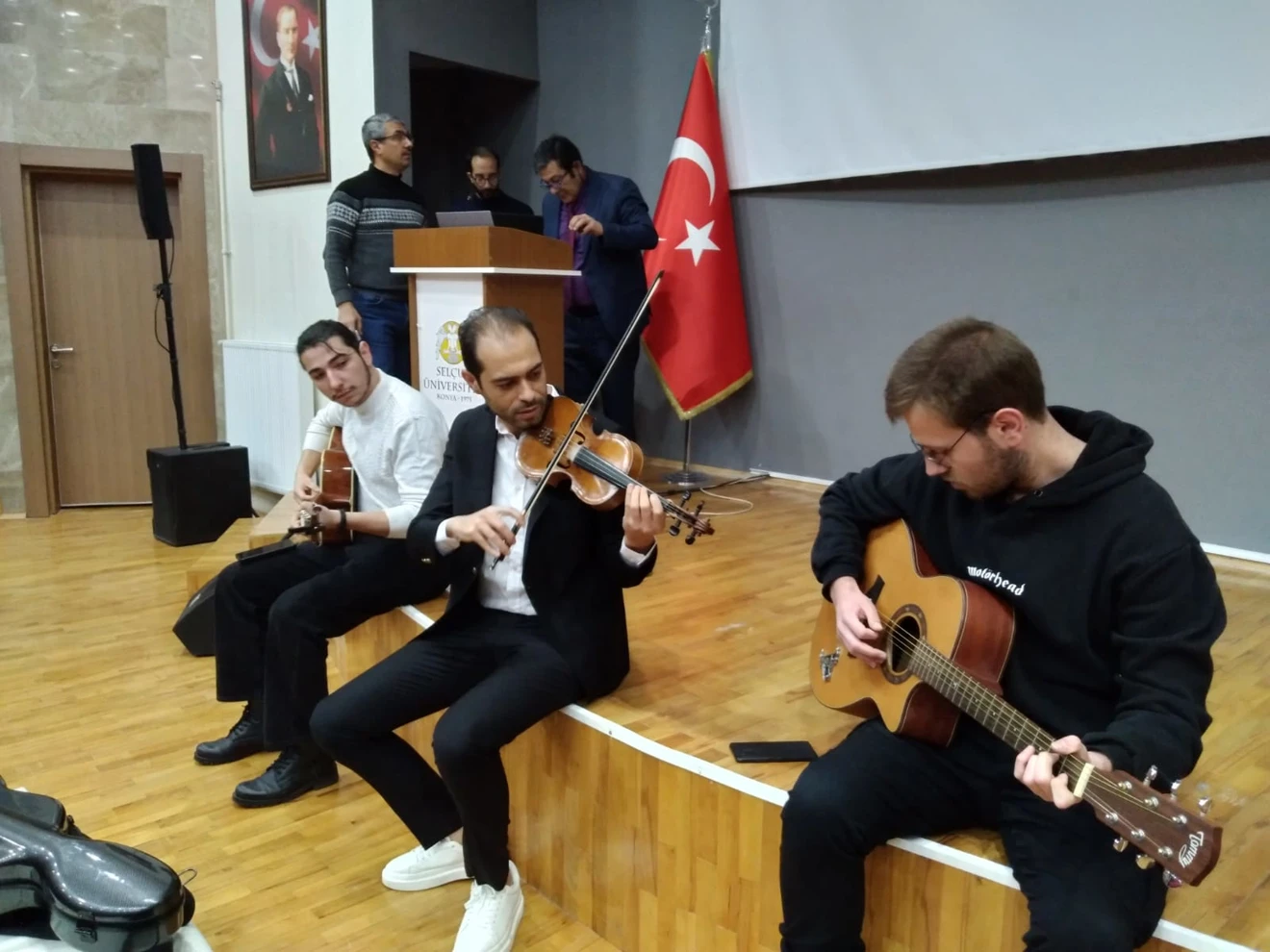 Selçuk Üniversitesi Rus Dili ve Edebiyatı Bölümünde Yılsonu Coşkusu